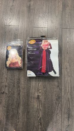 Hocus Pocus Halloween costume with wig