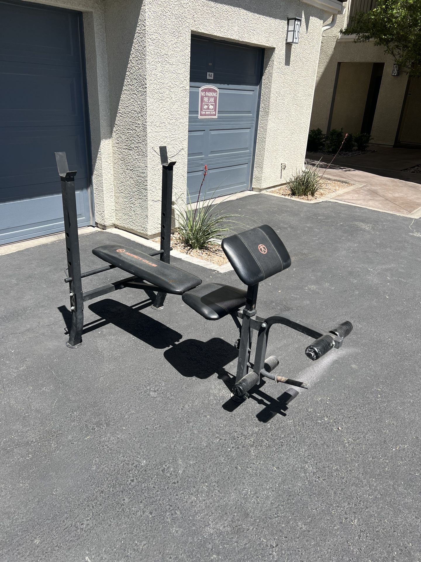MARCY CLUB Weight Bench