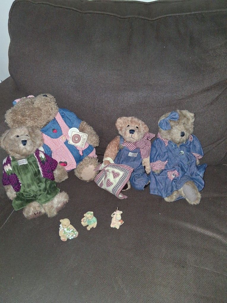 ALL OF THEM FOR $10 PICK UP IN SUN VALLEY