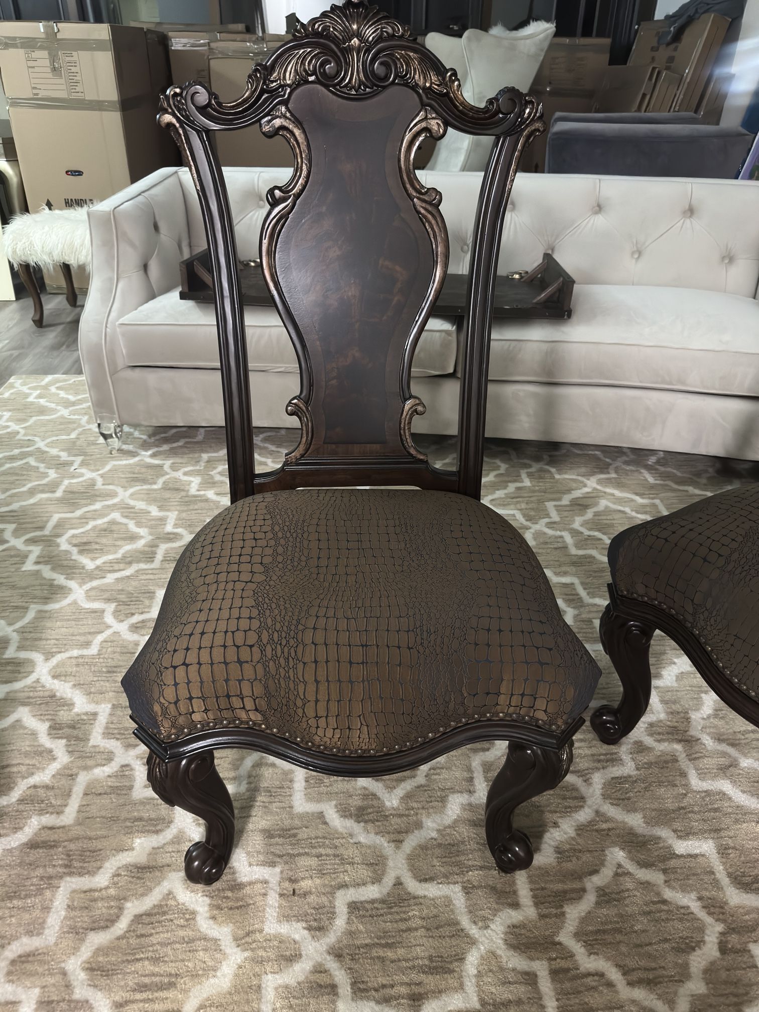 Maxwell Woodback Style  Chair