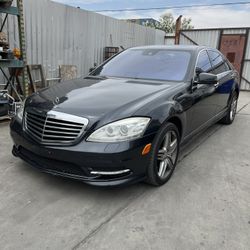 Parting Out! 2013 Mercedes S550 For Parts!