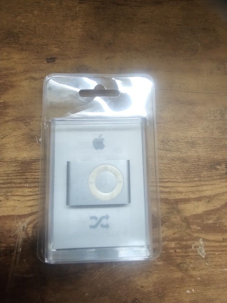 Silver 2nd Gen IPod Shuffle Factory Sealed In Original Packaging Never Used Never Unsealed