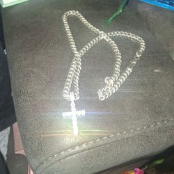 Silver Chain And Cross Pendant