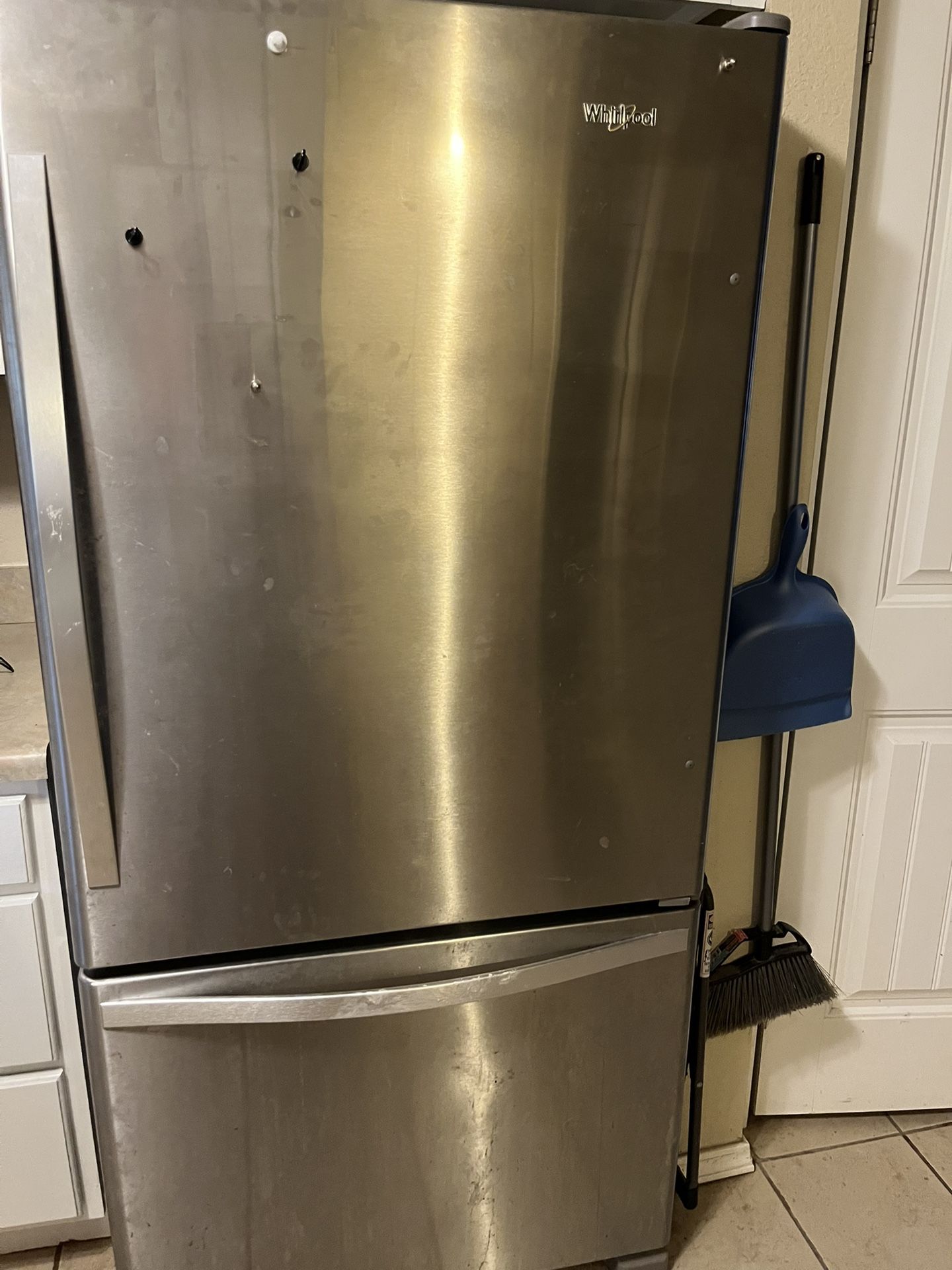 Whirlpool Refrigerator With Ice Maker
