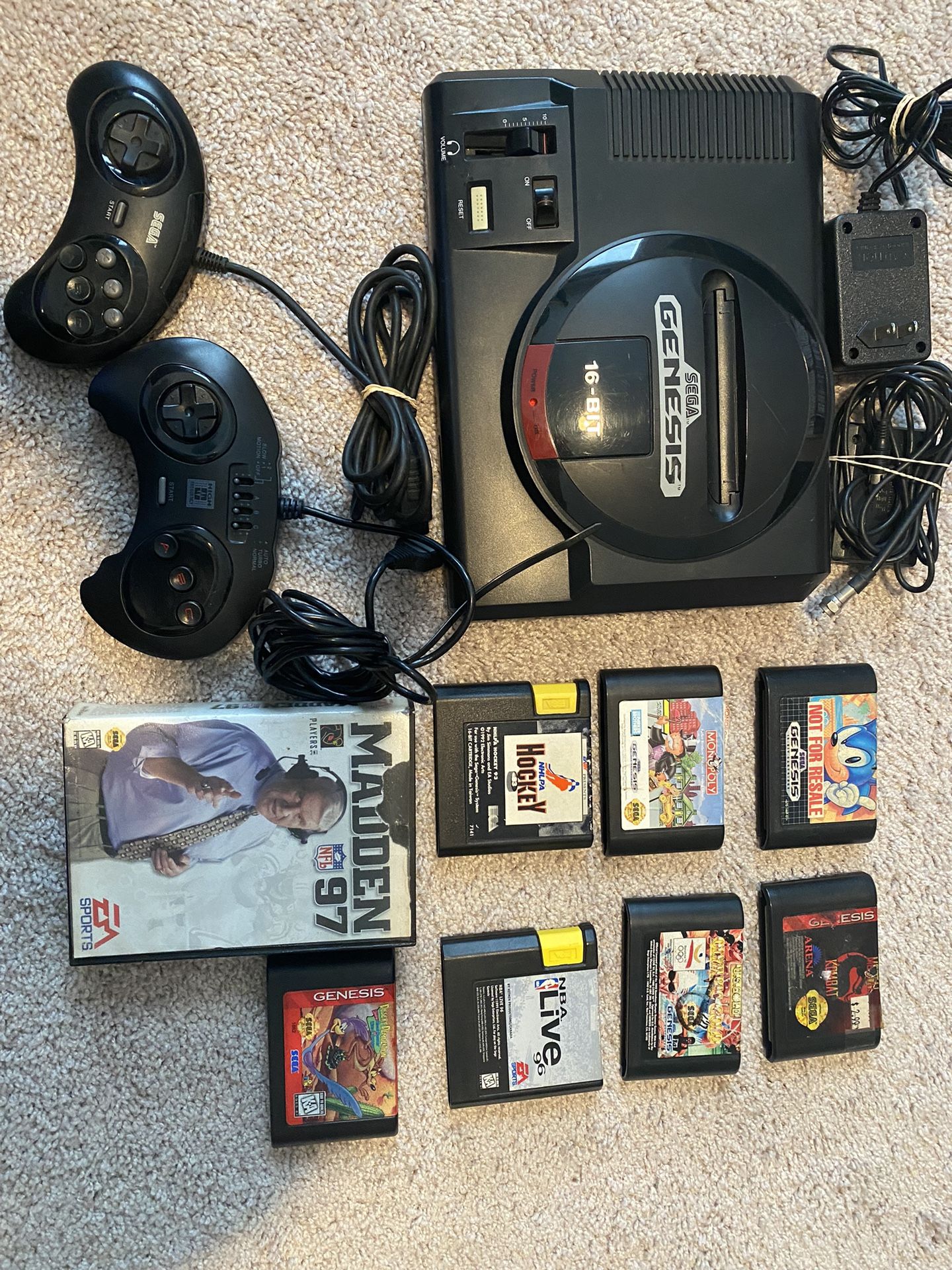 Sega Genesis + 8 Games (hablo Espanol)