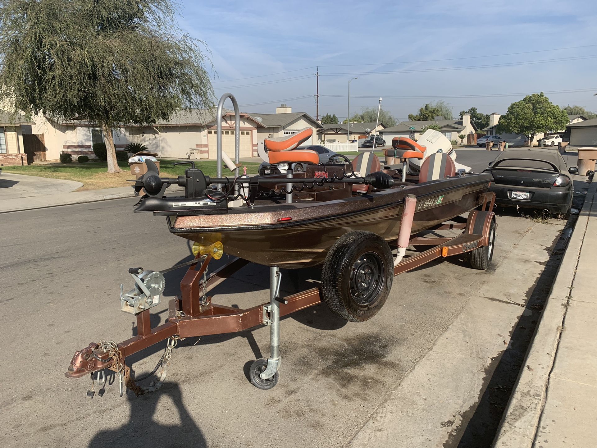 1988 Champion bass boat￼ 19 1/2 for a champion bass lx