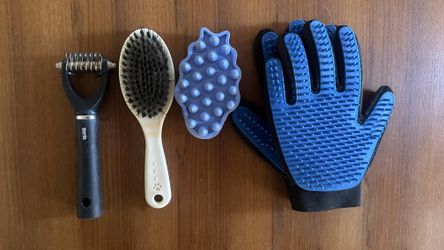 Dog Comb Brush Undercoat Rake & All