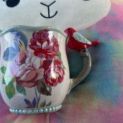 Red Cardinal Mug  BOSTON WAREHOUSE