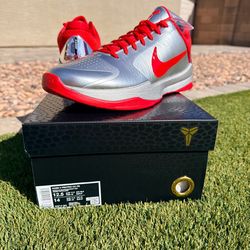 Nike Kobe 5 Protro Caitlin Clark Rookie of the Year NEW/SNKRS RECEIPT SIZE: 12.5 $300 FIRM ONLY!