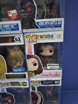 Funko POP 332 Wonder Woman  Amazon Exclusive 