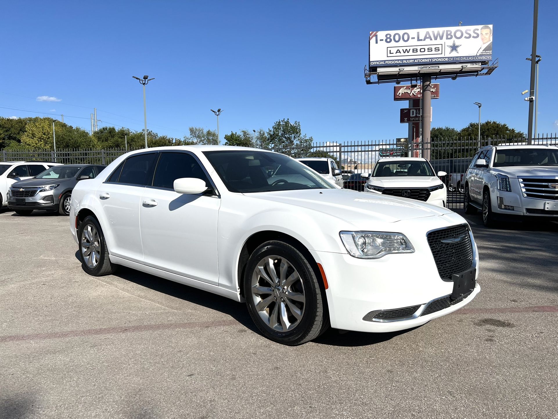 2017 Chrysler 300