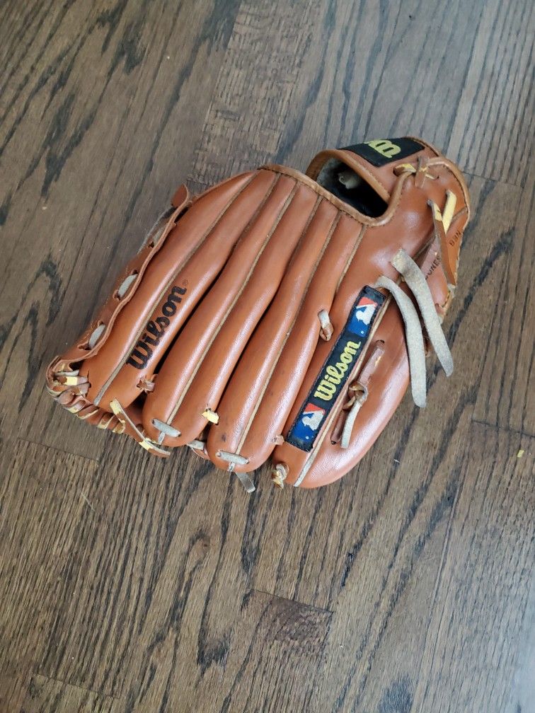Baseball Glove Wilson