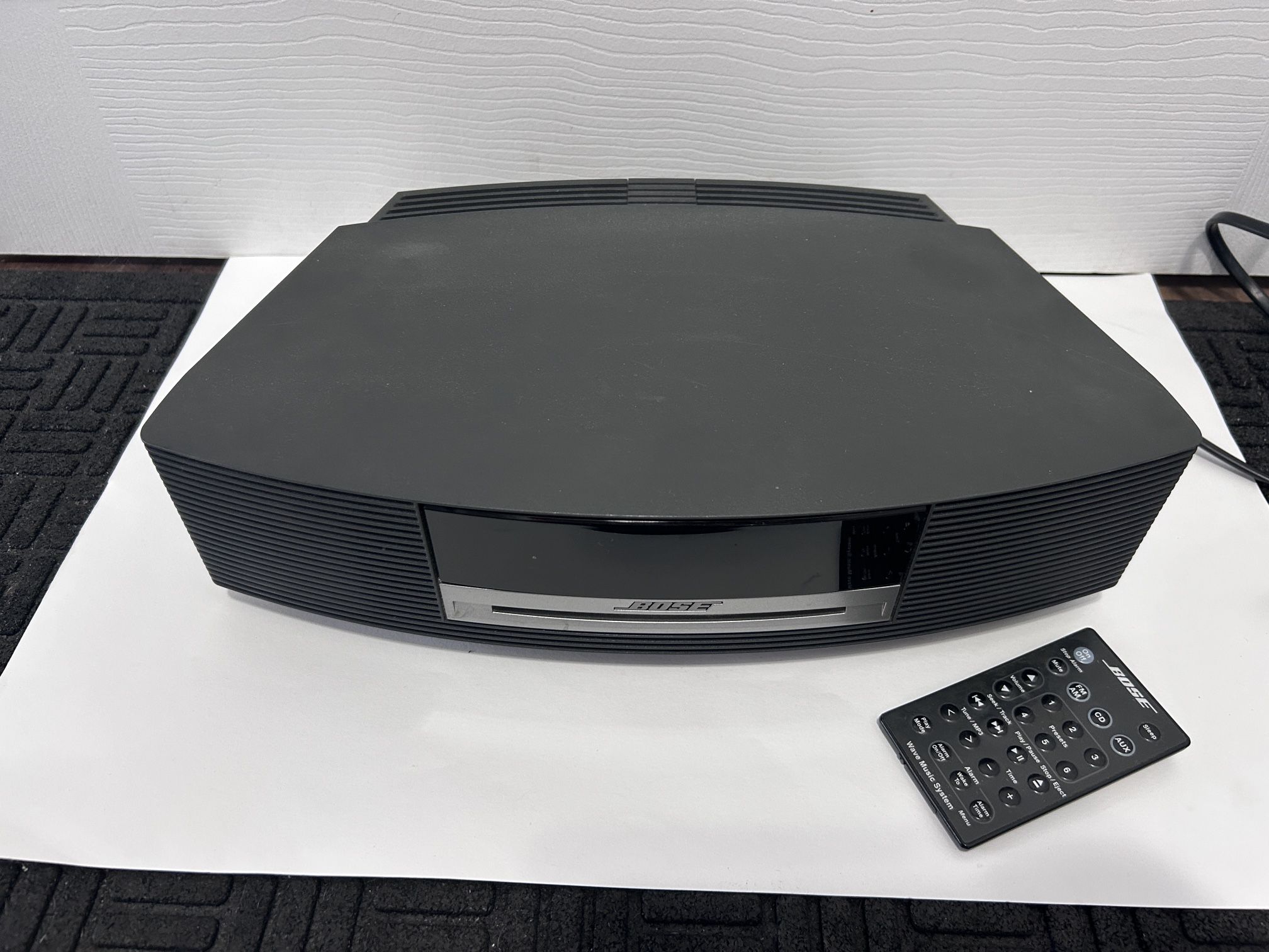 Bose Wave CD Player Radio AWRCC1 - Works Great!