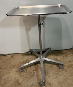 Medical tray