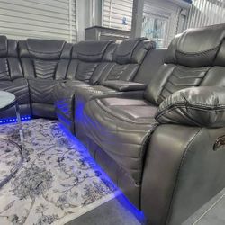 Reclining Sectional. Completely New. 