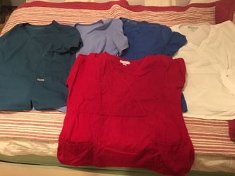5 Scrub tops Size Large ( Koi brand )
