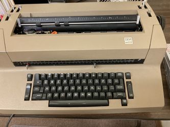 IBM Selectric II Typewriter & Cover