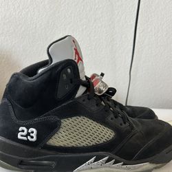Air Jordan 5 Retro Black Metallic – Men’s Sneakers Size – Good Condition