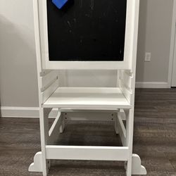 Adjustable Toddler Tower with Dry Erase And Chalkboard