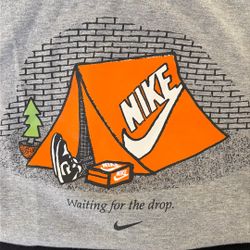 Nike Tee Men’s Small/ H&M Shorts Size M $10