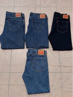 Men’s Levi’s Jeand Size 40x30- 40x 32 ( great condition) $20 each