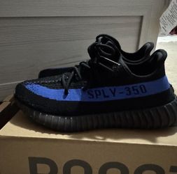 Yeezy 350 Dazzling Blue