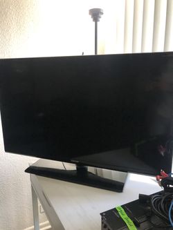 40-inch Samsung TV
