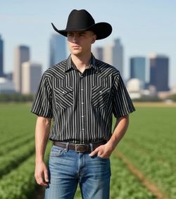 Plains Western Wear Pearl Snap Shirt Men’s size XL black & White stripes short sleeves