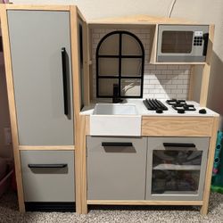 Hearth And hand Magnolia Kids Kitchen + Toy Food