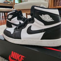 AJ1s Size 8.5 Mens