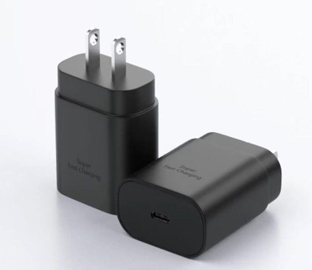 Super Fast Charger USBC. Included With 4-ft Cable.