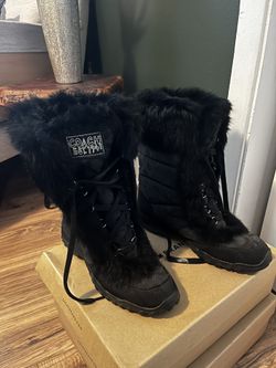 Coach Fur Winter Boots (size 8)