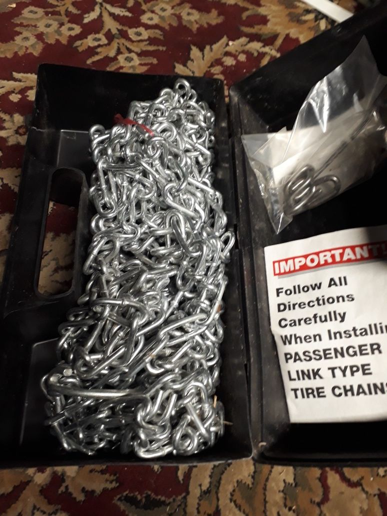 New. Radial tire chains.
