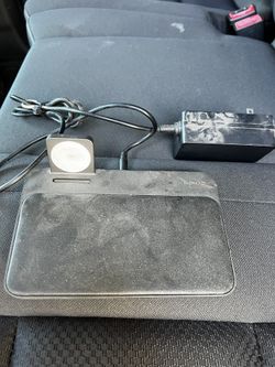 Nomad Wireless Phone/watch Charger