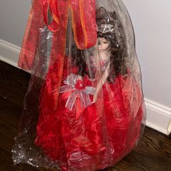 Quinceañera Doll