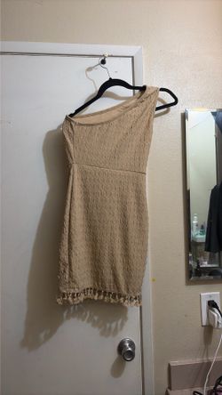 Tan off the shoulder