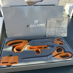 Fiskars Scissors Multi Tool Gift Set In Box