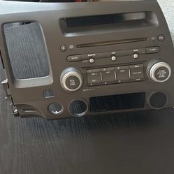 Stero Console head unit Honda Civic ‘11
