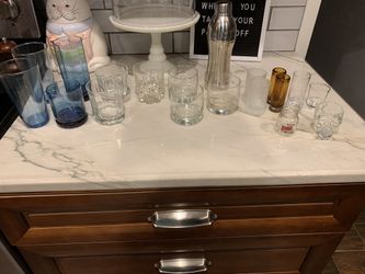 Glasses, shot glasses, mixer