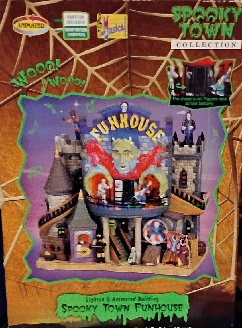 Spooky Town Fun House From LEMAX Collection