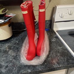 Hunter red women’s size 9 rain boots
