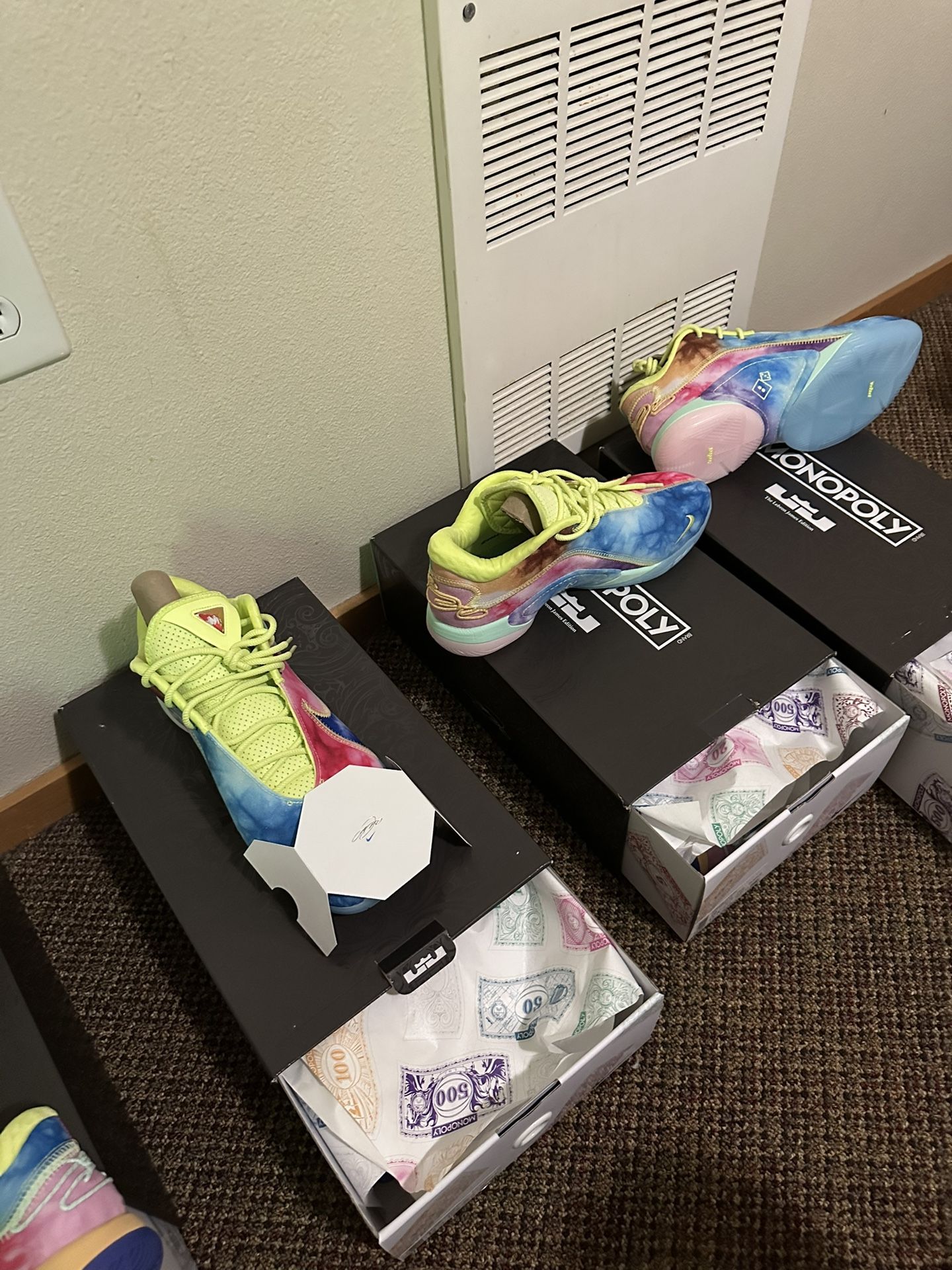 LeBron XXII