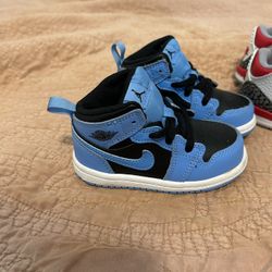 Toddler Shoes 6c