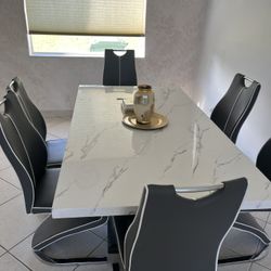 Dining Table With Chairs 