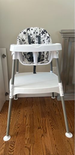 High chair in perfect conditions