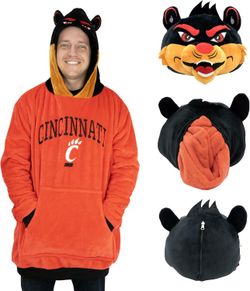 Plushible Wearable Blanket Hoodie Oversized University of Cincinnati Bearcats Sweatshirt with Pocket 2-in-1 Hoodie Blanket Pillow Cozy Unisex Men