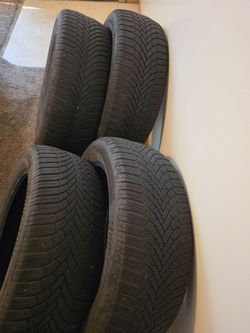 235/55R19 Winter Snow Tires – Bridgestone Blizzak 6 – Set of 4