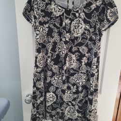 Woman's Dress-never worn