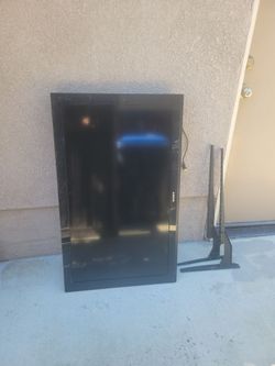 Sony Bravia TV 40 inch with stand