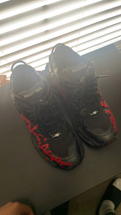 Balenciaga runners size 42